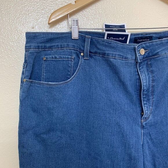 Charter Club Plus Bristol Mid Rise Slimming Capri Jeans 26W Lyon Wash - Picture 4 of 9